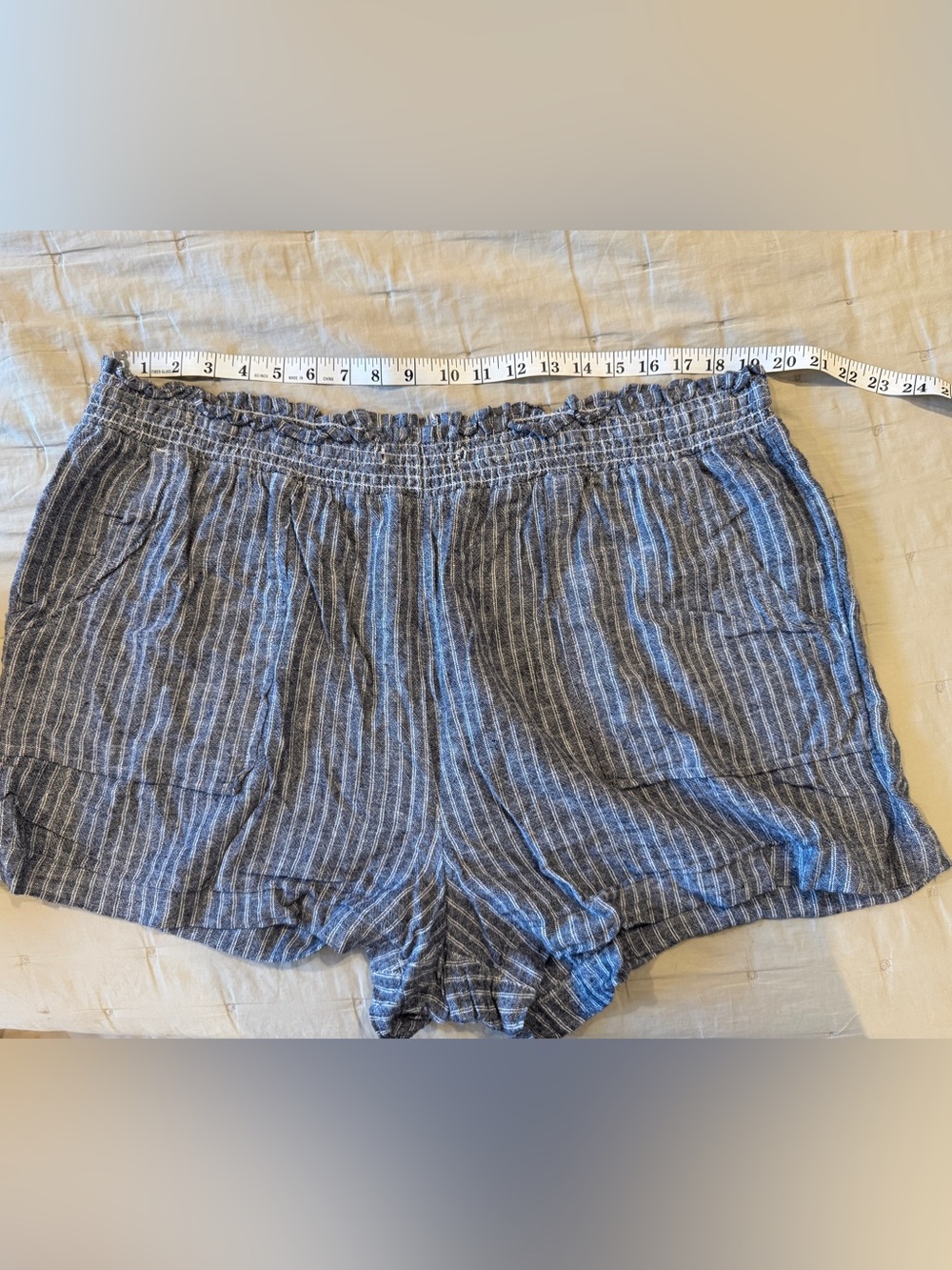 Time and Tru Striped Blue Linen-Blend Elastic Waist Shorts